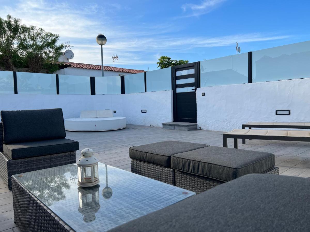 Agradable Bungalow Con Piscina Playa del Inglés Esterno foto